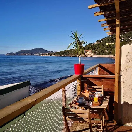 Alojamento de Acomodação e Pequeno-almoço Stella Maris 2*